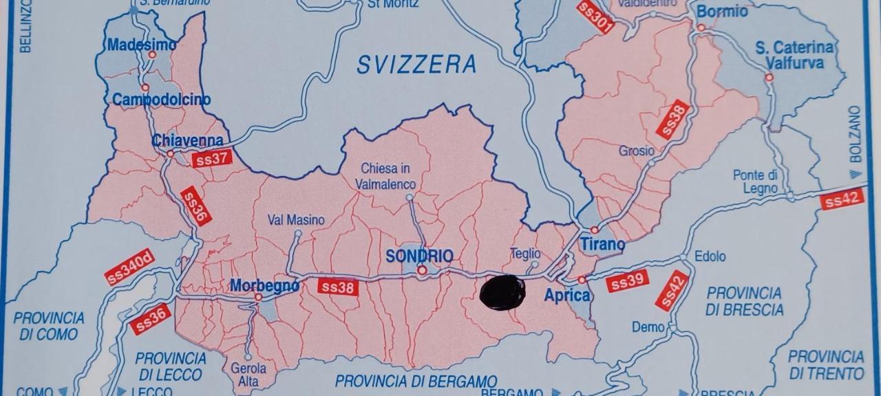 B & B Sentiero Valtellina Castello dell'Acqua Zewnętrze zdjęcie